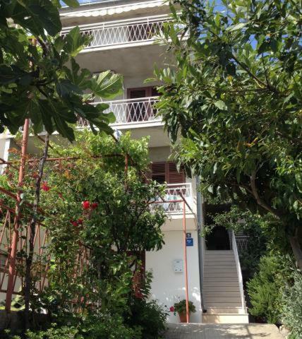 Pavlinovic Jure Apartamento Makarska Exterior foto