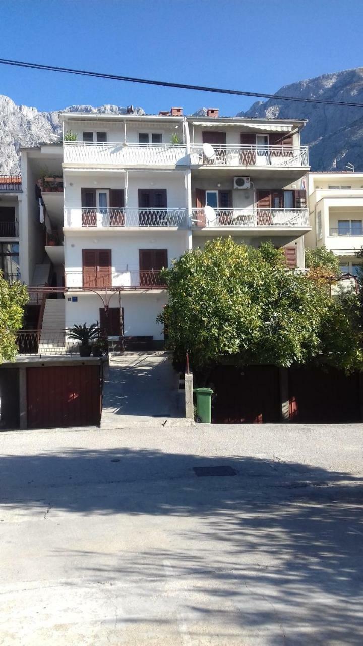 Pavlinovic Jure Apartamento Makarska Exterior foto