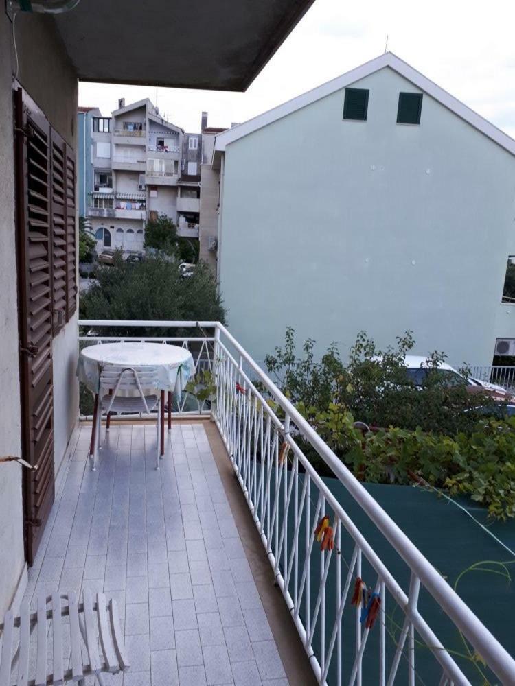 Pavlinovic Jure Apartamento Makarska Exterior foto