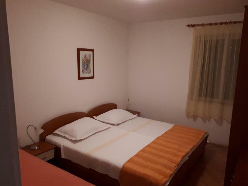Pavlinovic Jure Apartamento Makarska Exterior foto