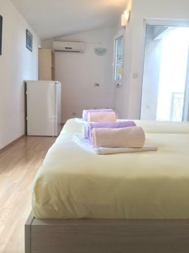 Pavlinovic Jure Apartamento Makarska Exterior foto